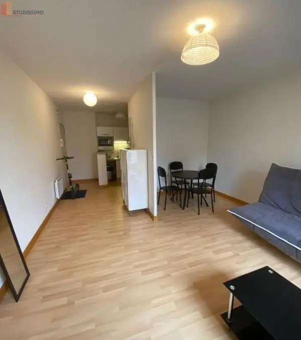 Studio 34m² Niort - Meublé, 1er étage - Photo 2