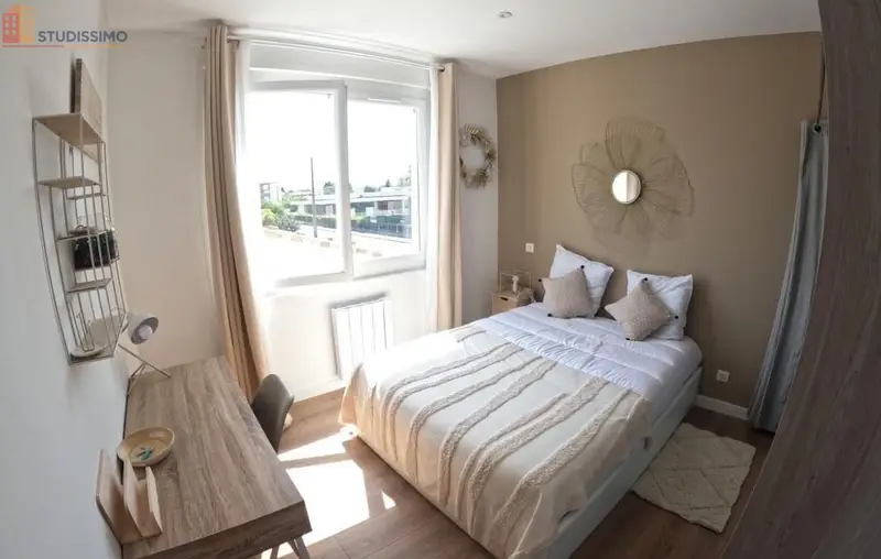 Studio 234m² Niort - Meublé, DPE B - Photo 1