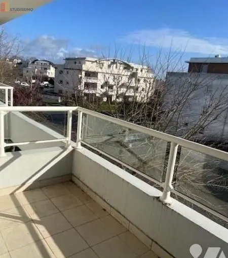 Studio 44m² Vannes - lumineux, proche centre-ville - Photo 8