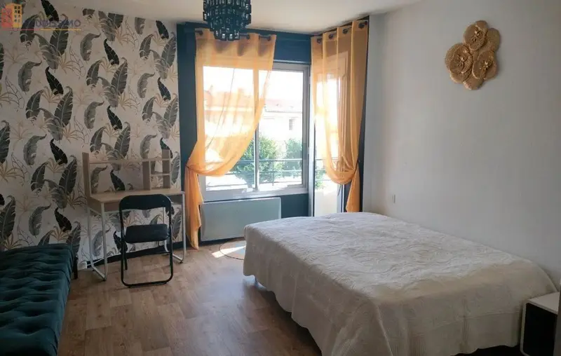 Studio meublé 27m² Niort - Balcon, parking - Photo 6