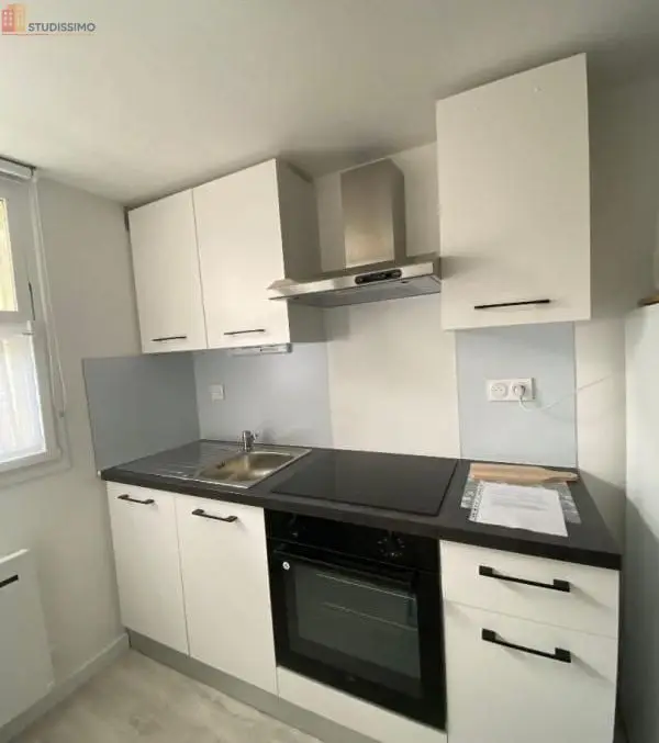 Studio meublé 31m² Niort - Lumineux, rénové - Photo 5