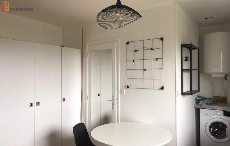 Studio meublé 21m² Vannes - Rénové, lumineux - Photo 1
