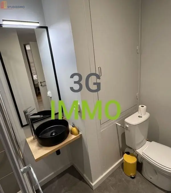 Studio meublé 31m² Niort centre - Parking, lumineux - Photo 3