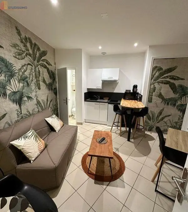 Studio meublé 16m² Niort centre-ville - Meublé, proche commodités - Photo 4