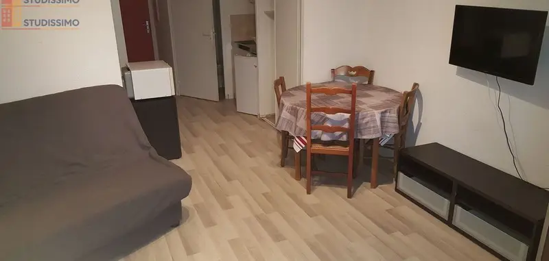 Studio 24m² Vannes Ouest - Balcon, parking - Photo 1