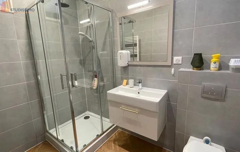 Studio meublé 18m² Niort centre - Calme, très propre - Photo 1