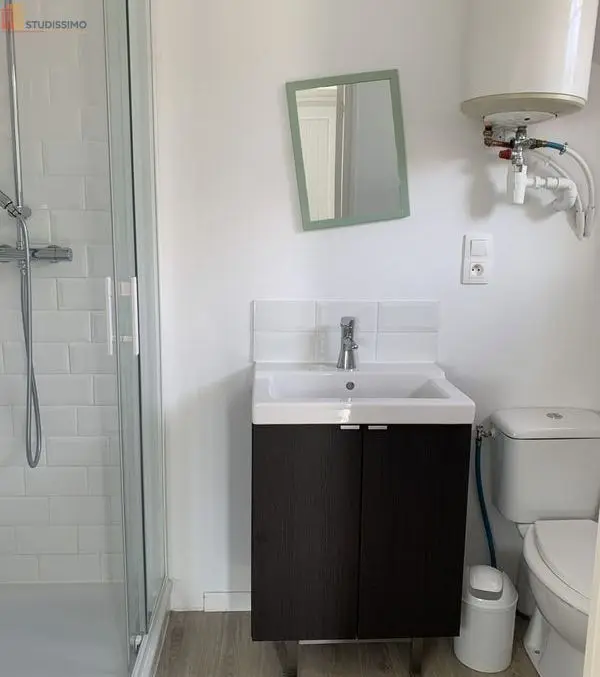 Studio meublé 18m² Niort - Meublé, DPE D - Photo 2