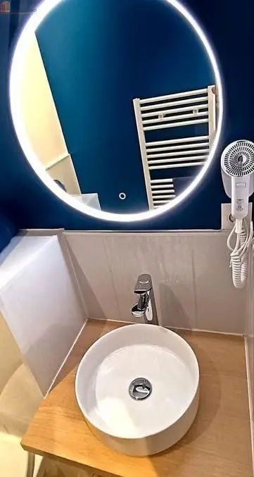 Studio meublé 16m² Niort centre - Climatisé, charges incluses - Photo 2
