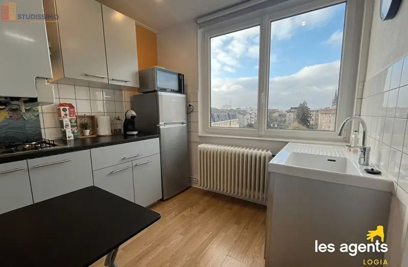 Studio 37m² Metz centre - Dernier étage, lumineux - Photo 5