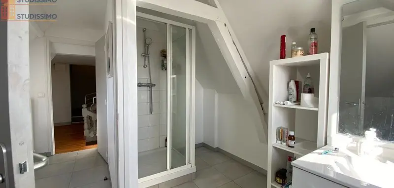 Studio meublé 25m² Amiens centre - Meublé, DPE D - Photo 2