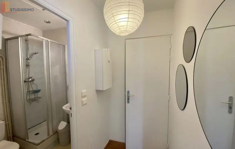Studio meublé 13m² Amiens centre - Meublé, 1er étage - Photo 2