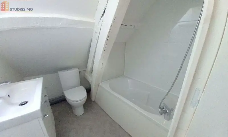 Studio meublé 11m² Amiens centre - Meublé, 2e étage - Photo 1