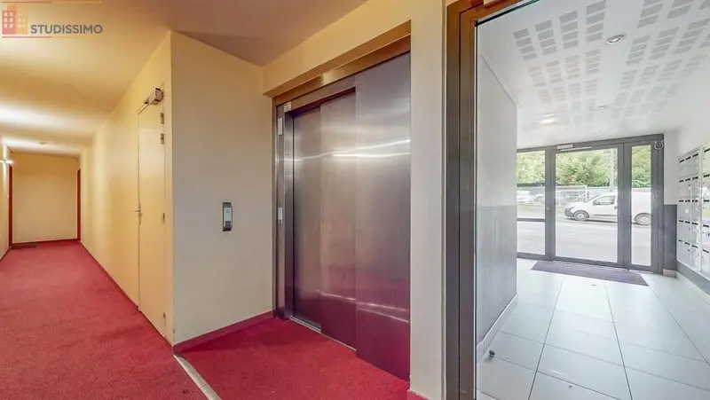 Studio meublé 29m² Amiens - Lumineux, dernier étage - Photo 3