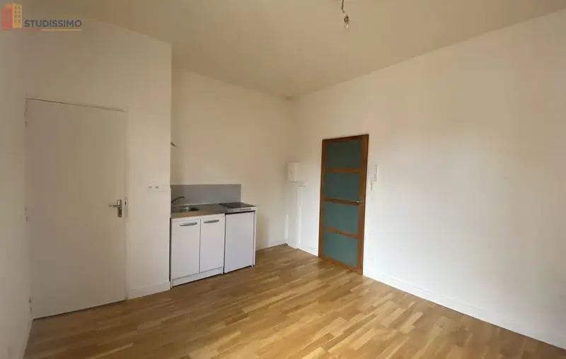 Studio 21m² Amiens centre - Lumineux, au 1er étage - Photo 4