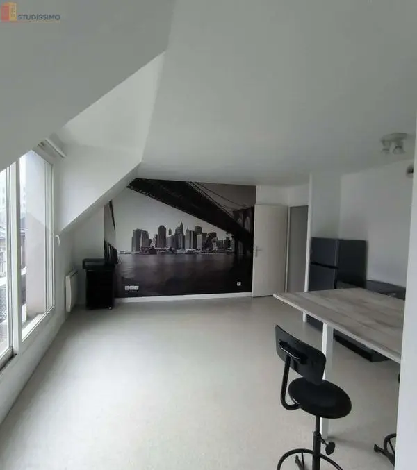 Studio 33m² Amiens - DPE D, 3e étage - Photo 2