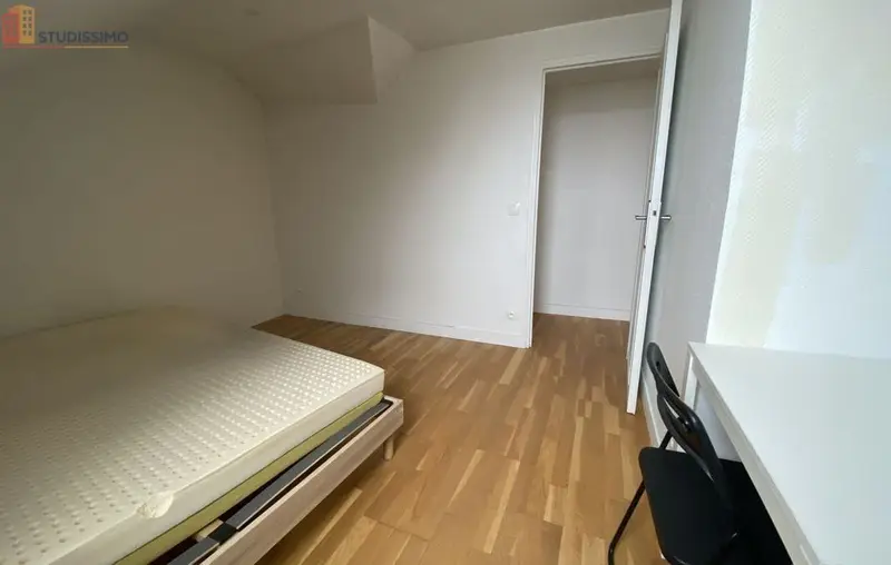 Studio 21m² Amiens centre - calme, lumineux - Photo 2
