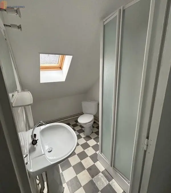 Studio 13m² Amiens 80000 - Photo 4
