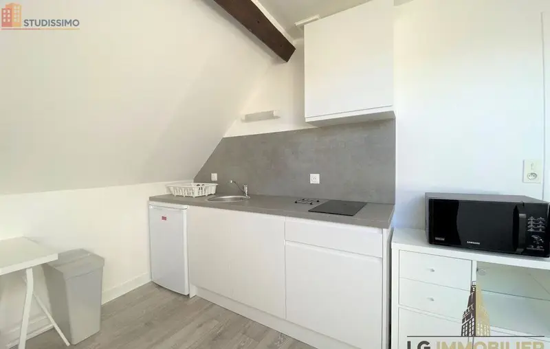 Studio meublé 12m² Amiens centre - Meublé, DPE D - Photo 2