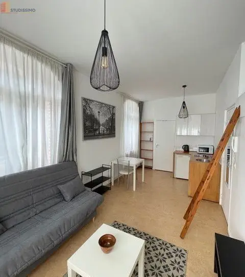 Studio meublé 21m² Amiens centre - Lumineux, quartier St-Jacques - Photo 3