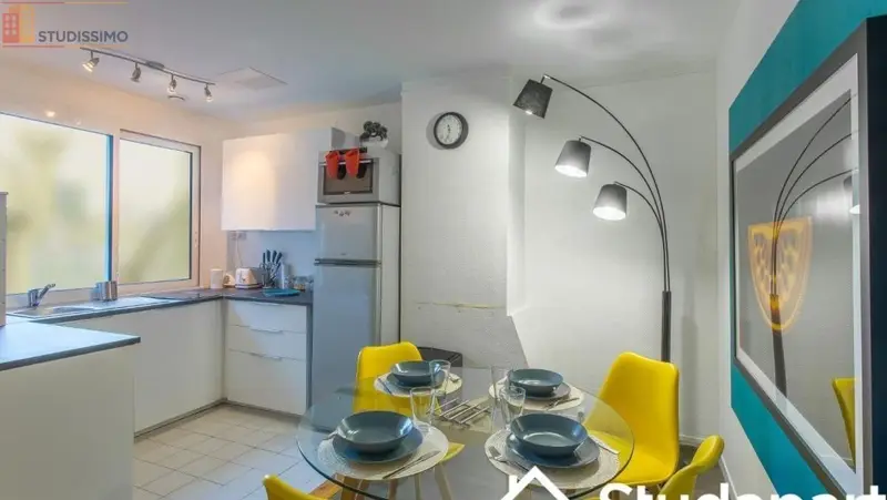 Studio 12m² Amiens - Meublé, 5e étage - Photo 1