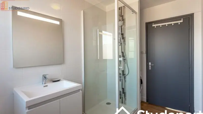 Studio meublé 11m² Amiens - 4e étage, performant énergétique A - Photo 1