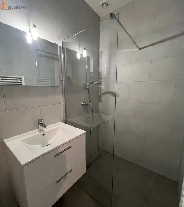 Studio 17m² Amiens - - Photo 2
