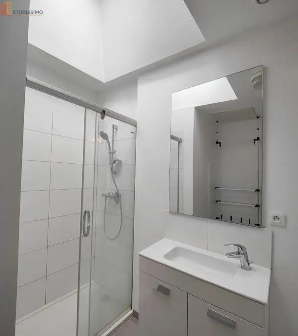Studio meublé 26m² Amiens 80000 - Cour privative - Photo 2
