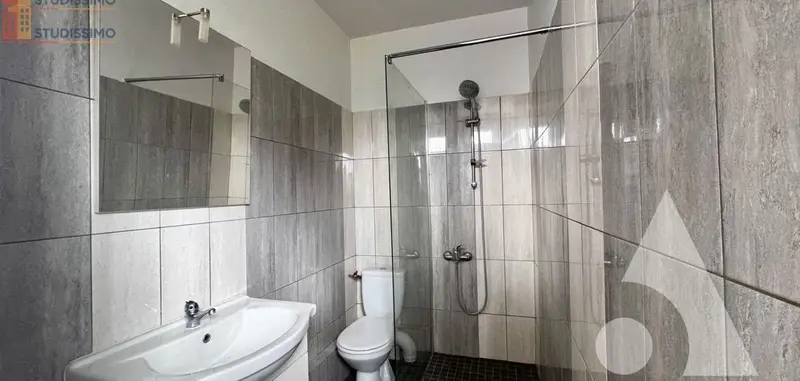 Studio 19m² Crépy-en-Valois - 1er étage - Photo 1