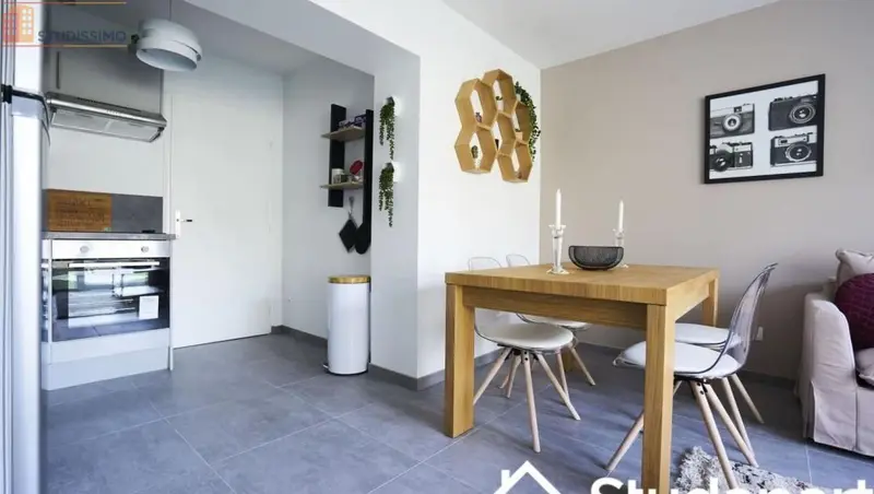 Studio meublé 12m² Amiens centre - Lumineux - Photo 1