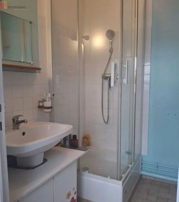 Studio 47m² Beauvais - Dernier étage, lumineux - Photo 3