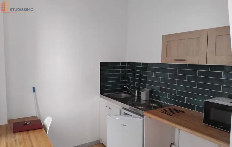 Studio 25m² Amiens 80000 - Meublé, DPE D - Photo 2