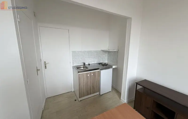 Studio meublé 16m² Amiens 80000 - Meublé, lumineux - Photo 3
