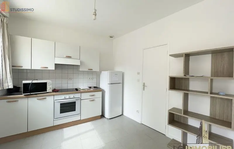 Studio meublé 25m² Amiens 80000 - Meublé, DPE D - Photo 2