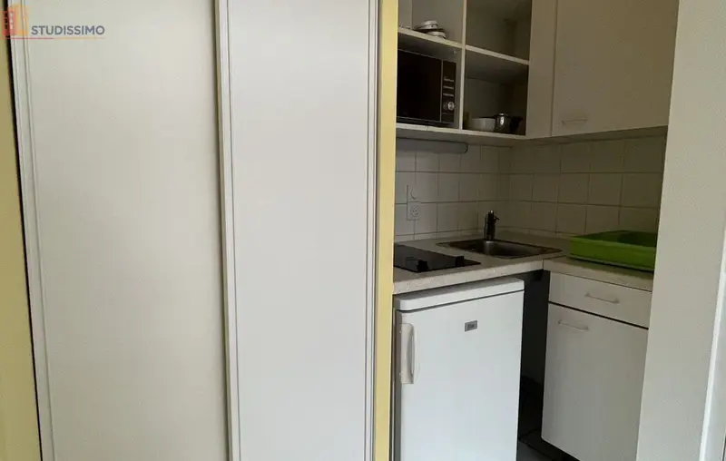 Studio meublé 16m² Amiens centre - Meublé, DPE D - Photo 3