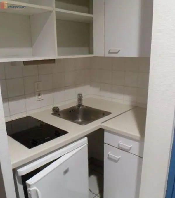 Studio meublé 16m² Amiens centre - Meublé, DPE D - Photo 2