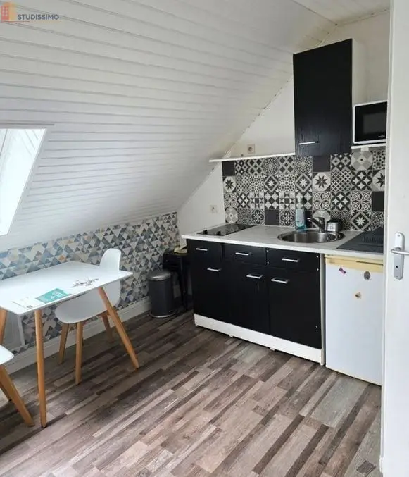 Studio meublé 17m² Amiens centre - Rénové, proche Hotoie - Photo 1