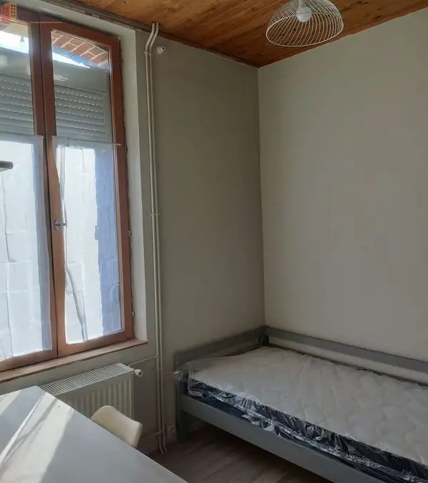 Studio 18m² Amiens 80000 - Meublé, DPE D - Photo 2