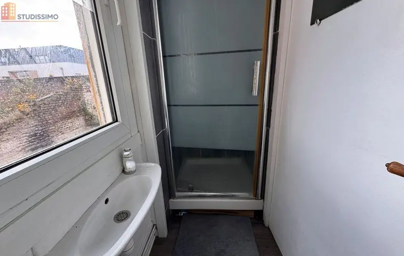 Studio 24m² Amiens - 1er étage, DPE D - Photo 1