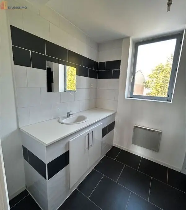 Studio 24m² Amiens 80090 - Étage élevé, lumineux - Photo 1