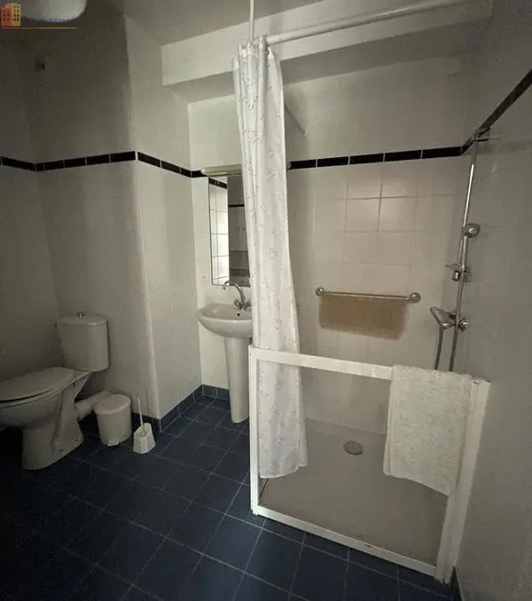Studio 29m² Bagnoles-de-l'Orne 61140 - DPE C - Photo 5