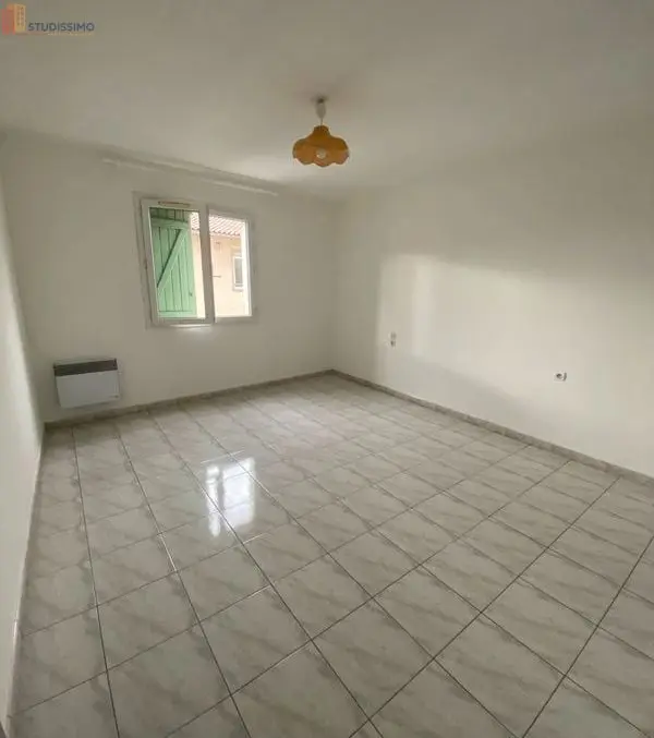 Studio 84m² Puylaurens - Grand, lumineux - Photo 1