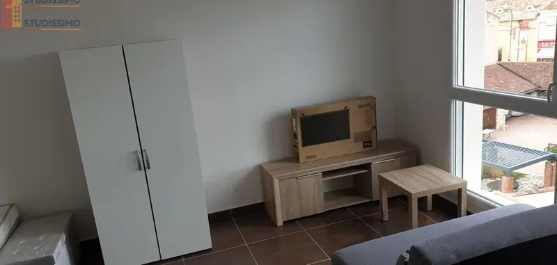 Studio meublé 27m² Albi - Lumineux, dernier étage - Photo 4