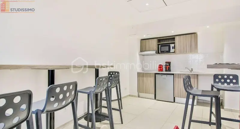 Studio 18m² Clermont-Ferrand 63000 - Étage 2/6, DPE C - Photo 5