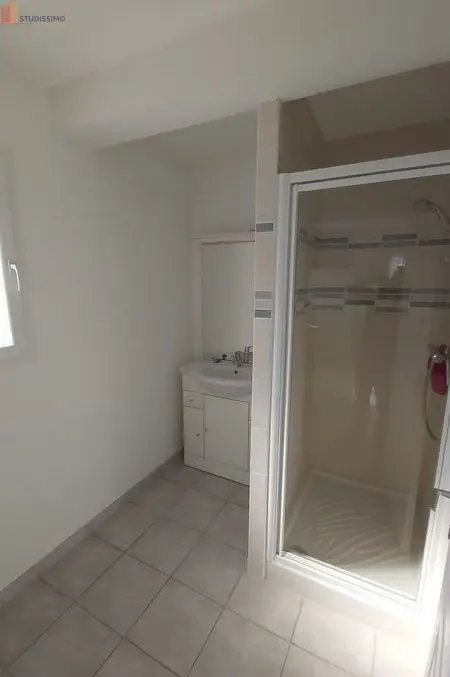 Studio meublé 24m² Six-Fours-les-Plages - Meublé, DPE C - Photo 6