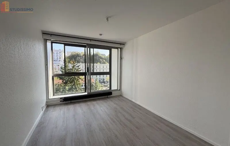 Studio 18m² Royat - Dernier étage, vue dégagée - Photo 1