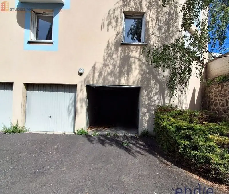 Studio 25m² Clermont-Ferrand 63000 - Dernier étage, lumineux - Photo 1