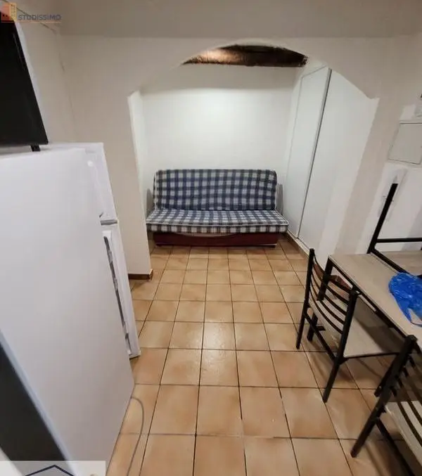 Studio meublé 17m² Cuers - Meublé, DPE C - Photo 4
