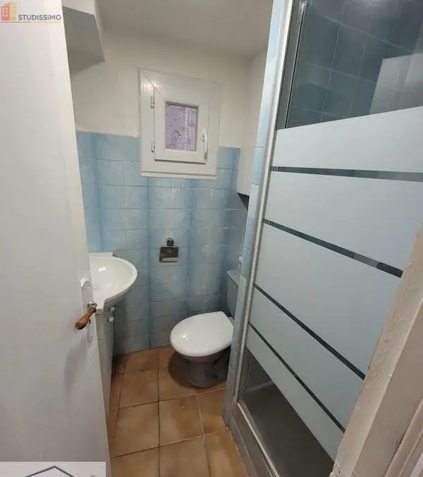 Studio meublé 17m² Cuers - Meublé, DPE C - Photo 3