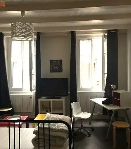 Studio 30m² Clermont-Ferrand centre-ville - Proche mairie - Photo 2