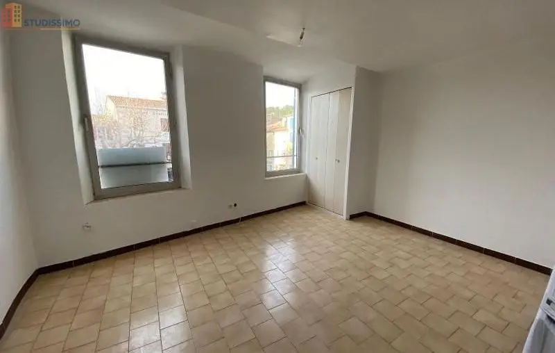 Studio 25m² Tourves - 2e étage, DPE E - Photo 12
